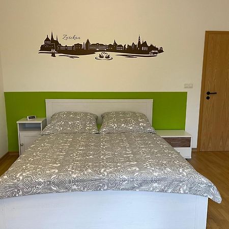 Ferienwohnung Im Zentrum Zwickaus Екстер'єр фото
